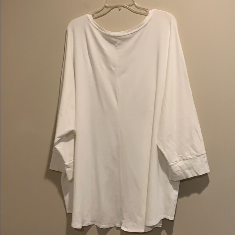 PRE-LOVED-BOUTIQUE PLUS SIZE TOP💖 - Picture 2 of 5